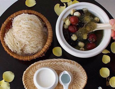 Ăn tổ yến bao nhiêu là đủ? Cách dùng tổ yến tốt từng độ tuổi