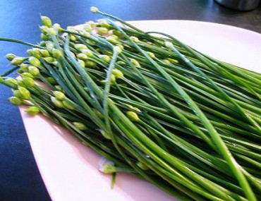 Tác dụng chữa bệnh thần kì của cây hẹ