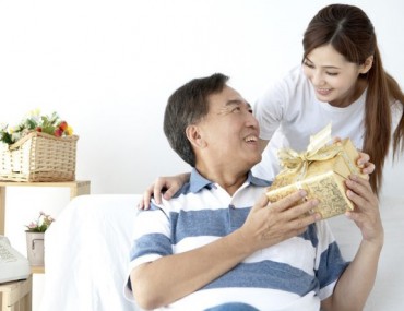 GỢI Ý CÁC MÓN QUÀ TẶNG CHO NAM GIỚI – MÓN QUÀ TẶNG CHỒNG Ý NGHĨA