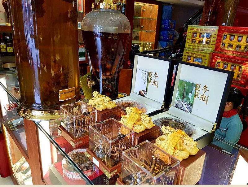 Hộp đông trùng hạ thảo Tây Tạng chạm rồng