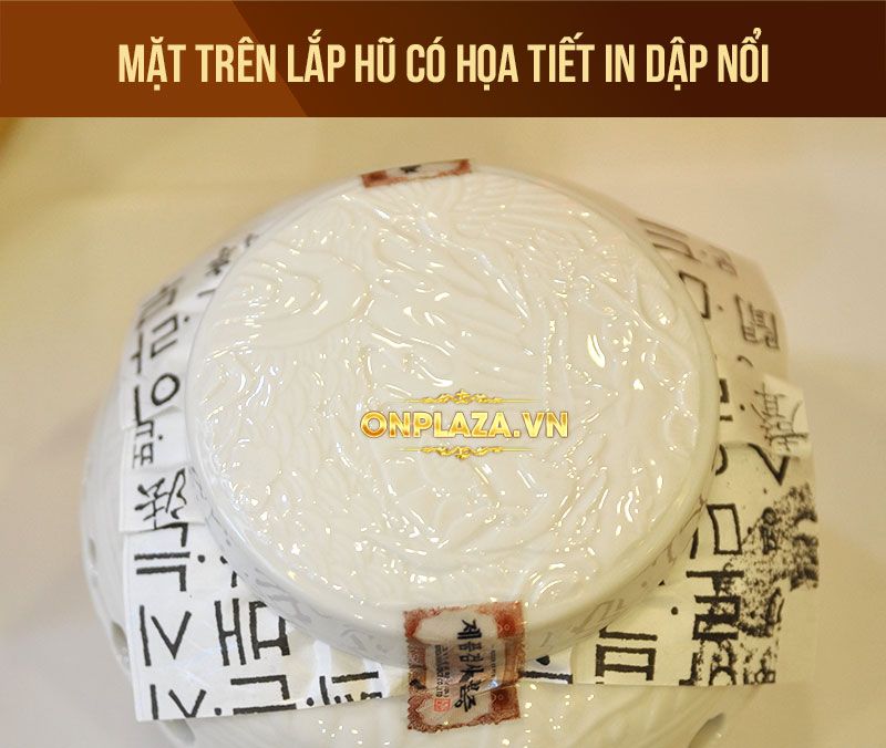 Cao Hoàng Hậu đặc biệt loại 500g hộp màu nâu NS038 7