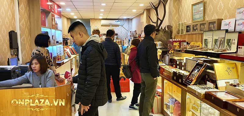 Hồng Sâm Nguyên Củ Sấy Khô Hàn Quốc hộp thiếc đỏ loại 300g NS074 13