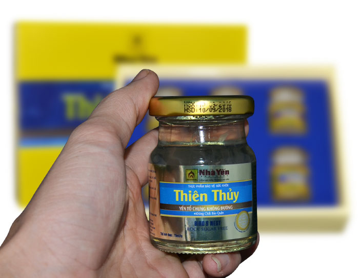 Nước yến sào Thiên Thủy có đường vị lá dứa loại 6 lọ-Y075 a8